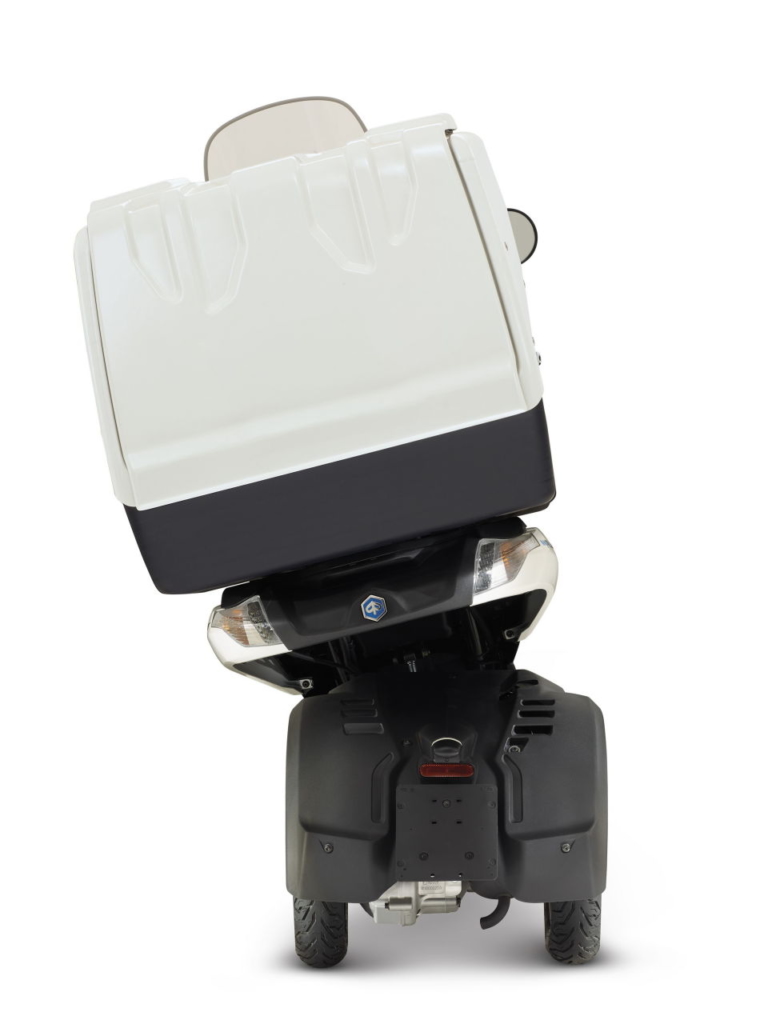 PIAGGIO Mymoover|ピアッジオ「マイムーバー」発売! 原付二種・ガソリンエンジンの3輪スクーター