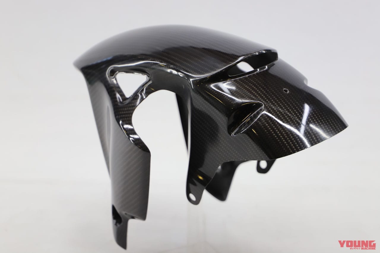 エーテック|RS660|フロントフェンダー|エーテックのカーボンパーツ”BLACK DIAMOND” より、一挙に3機種用がリリース