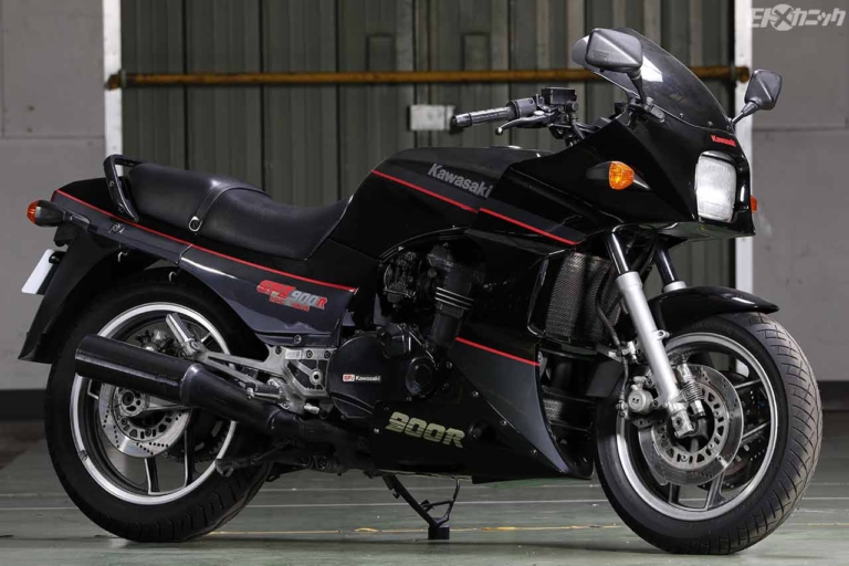 Kawasaki カワサキ GPX250R 絶版旧車 比較的美車  絶好調(126cc-250cc)｜売買されたオークション情報、yahooの商品情報をアーカイブ公開 - オークファン -  126cc-250cc（devbhumimirrornews.com）