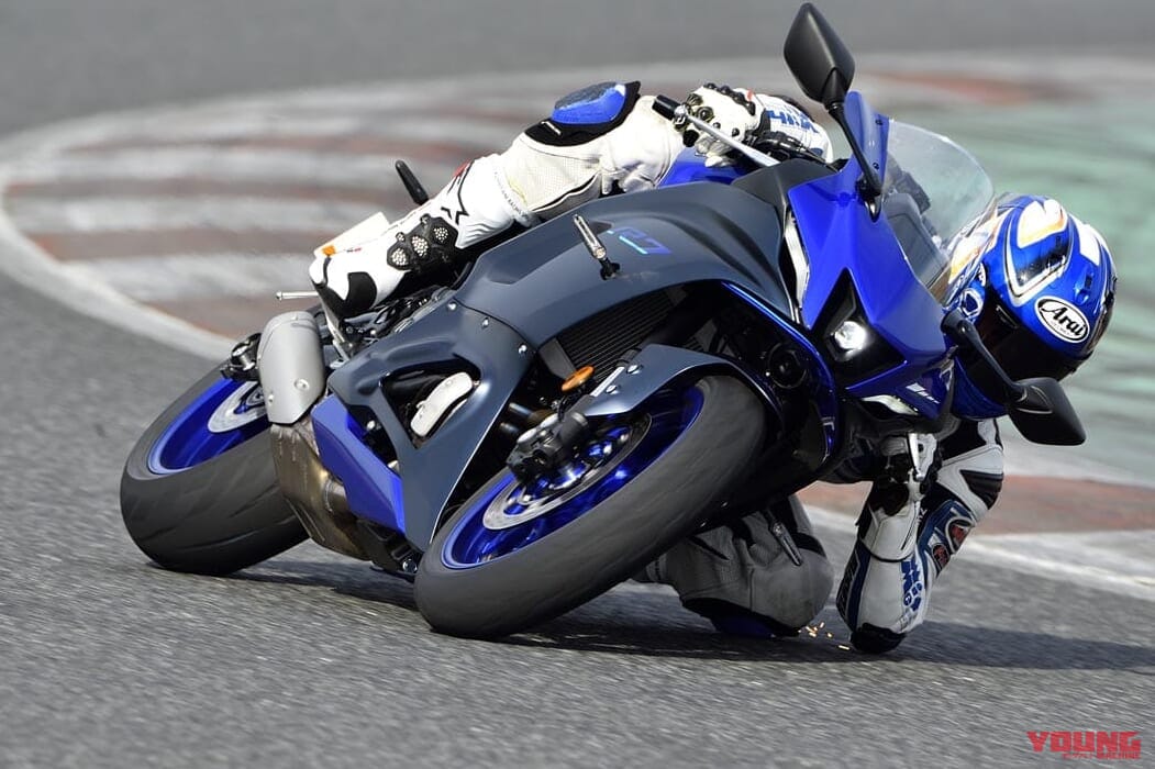 |ヤマハYZF-R7 その本音は「元レプリカ乗りホイホイ」だ!? 〈YM的新車バイクざっくり解説〉