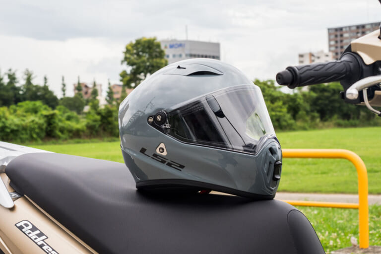 2022年8月発売のLS2 新作ヘルメットを試用インプレ! 見ためは