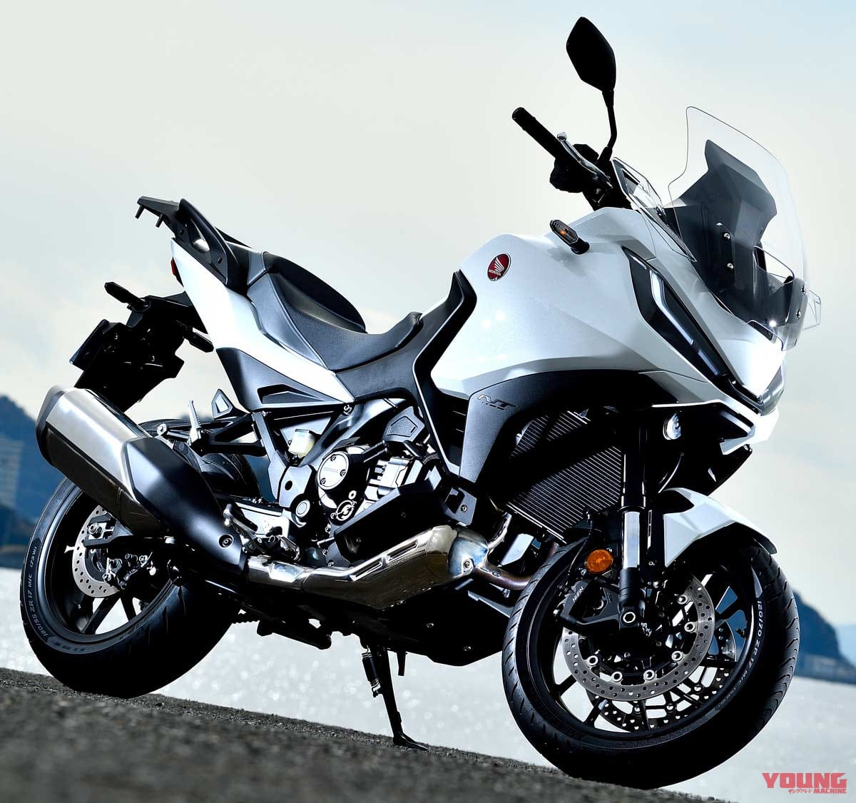 22後期版 国産大型スポーツツーリング総まとめ 1001cc 新次元に突入した先進性 安全性 新型バイクカタログ Webヤングマシン 新車バイクニュース 22後期版 国産大型スポーツツーリング総まとめ 1001cc 新次元に突入した先進性 安全性 新型バイクカタログ Webヤングマシン 新車バイクニュース