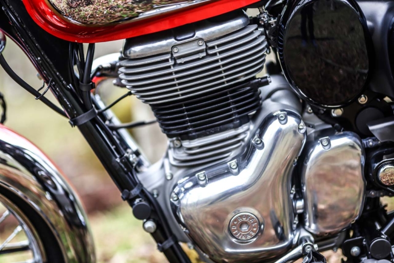 ロイヤルエンフィールド クラシック350|エンジン|ロイヤルエンフィールド クラシック350 ディテール解説【最新技術が生み出す、クラシックの香り】