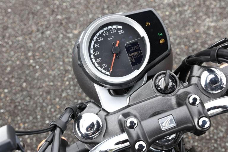 GB350|メーター|今、旬な中型クラスのネオクラ3台を乗り比べてみた!〈クラシック350/SR400/GB350〉