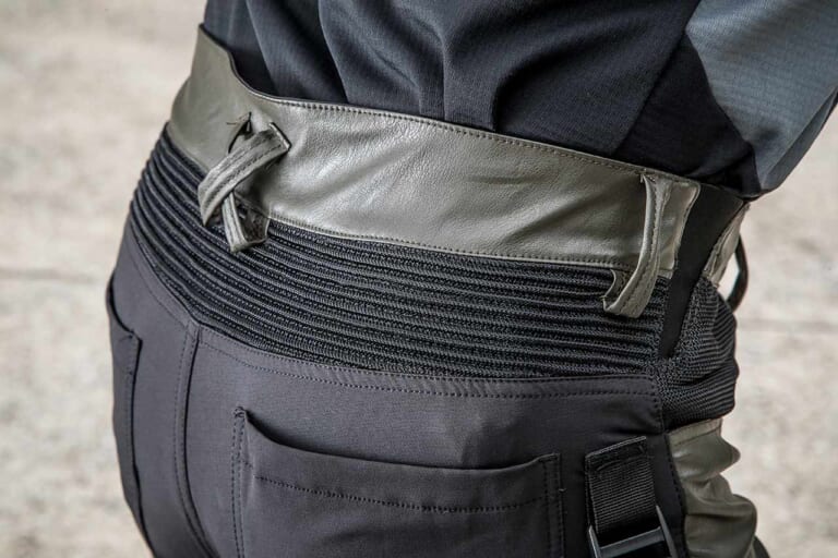 ワークマン RD104 フィールドコアCORDURA®EUROライダースメッシュパンツ|ウエスト|ワークマンのライダースメッシュジャケットに合皮採用カラーが登場! 質感/通気性ともに向上〈コーデュラユーロシリーズ〉