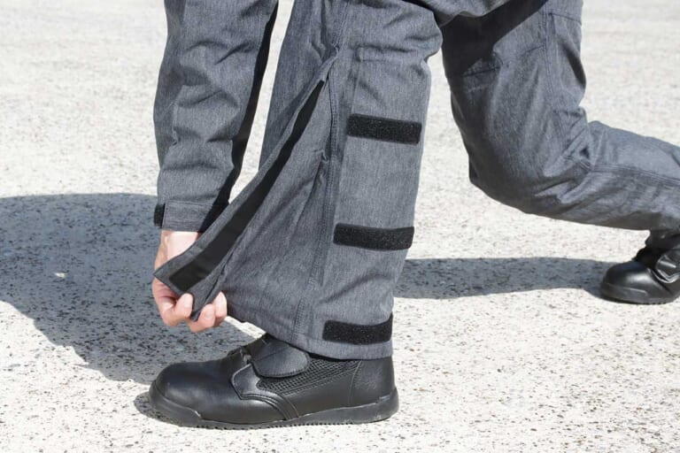 ワークマン BR002/A イージス3レイヤー透湿レインスーツBIKERS|裾|ライダー向け! ワークマン’22レインアイテム5選【防水&透湿性の高さが自慢】