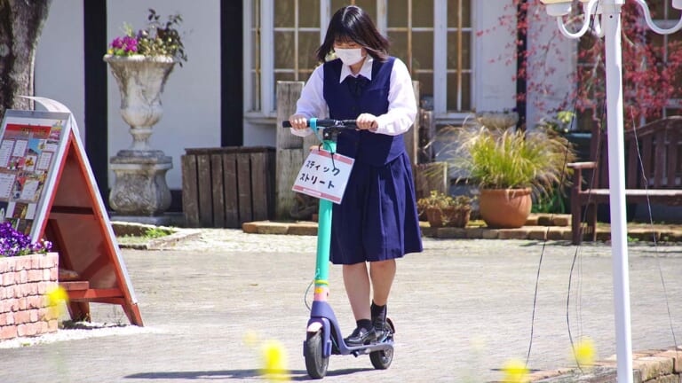 2輪車利用環境改善部会|電動キックボード|〈若年層の交通安全〉モビリティ活用における電動キックボードと若年層教育の現状とは?