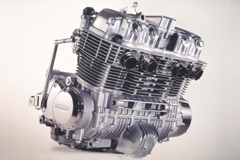 HONDA CB750Four|エンジン|世界初の国産4気筒が生む圧倒的性能:ホンダCB750フォア【あの素晴らしい名車をもう一度】