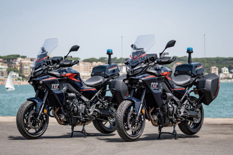 YAMAHA TRACER 9 CARABINIERI EDITION|警察仕様のトレーサー9誕生! イタリアの国家憲兵ともパートナーシップを締結