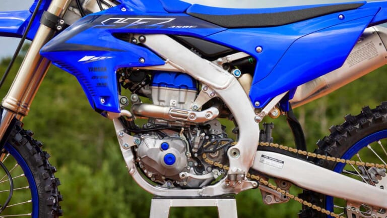 New 2023 Yamaha YZ450F|ヤマハ「YZ450F」が完全新作に! 2ストロークYZ125Xもエンジンをリデザイン【海外】