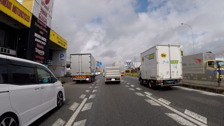 スーパーカブ110航続距離テスト|渋滞|さすがのスーパーカブ、ホンダ公表の燃費を突破!? スーパーカブ110 航続距離実測ガチ検証【東京→浜名湖】