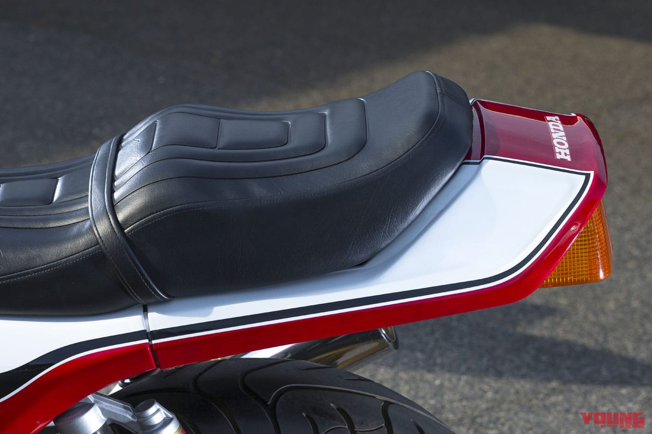 |全年式で“ナローテール”選択可能に! ドレミコレクション「CB400タイプX」がさらに進化中