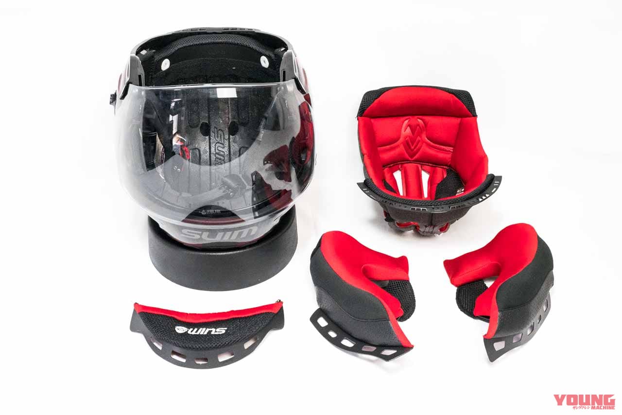 ドライカーボン採用なのに実勢価格4万5000円のスポーツジェットヘルメットはトランスフォームする Webヤングマシン 新車バイクニュース ドライカーボン採用なのに実勢価格4万5000円のスポーツジェットヘルメットはトランスフォームする Webヤングマシン 新車バイクニュース