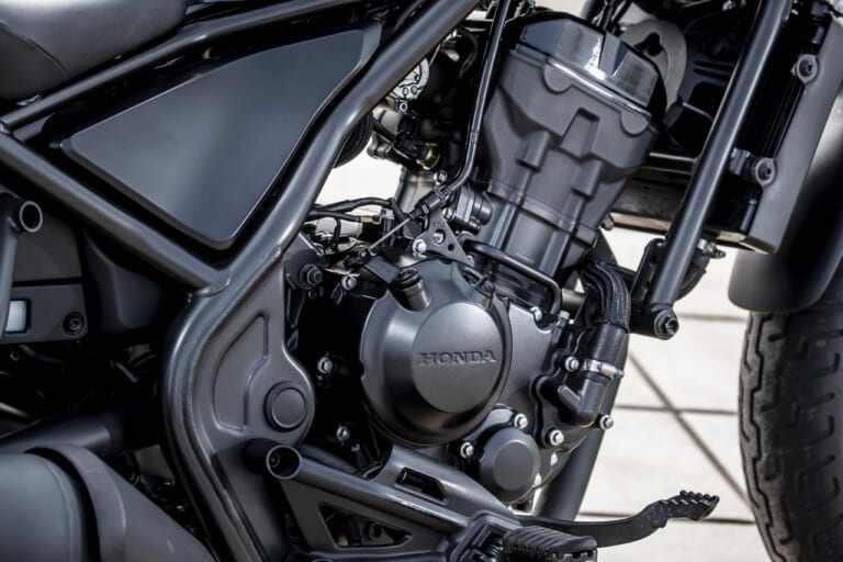 レブル250|エンジン|ホンダ レブル250/見た目で敬遠すると大損です! 何も考えず、乗るだけでキモチイイ〈YM的新車バイクざっくり解説〉