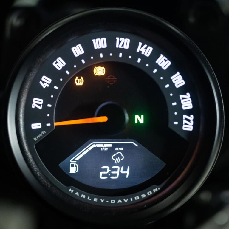 HARLEY-DAVIDSON NIGHTSTER|ハーレーダビッドソン ナイトスター試乗インプレッション【新世代スポーツスターのスタンダードだ!】