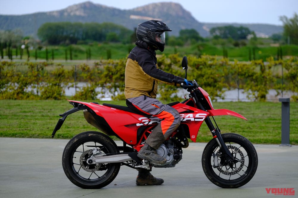 ガスガス SM700|新生ガスガス、初のストリートモデル登場! SM700 試乗インプレッション