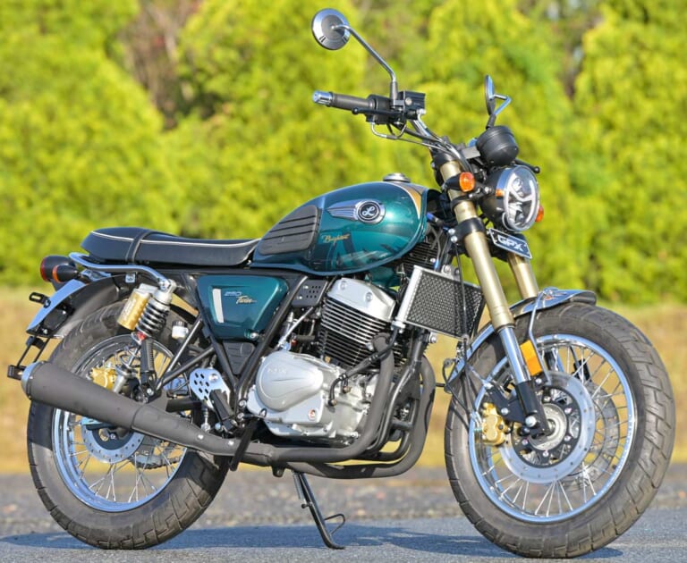 GPX レジェンド250 ブライトン|空冷ツインが気持ちいい! GPX レジェンド250 ブライトン 試乗ショートインプレッション