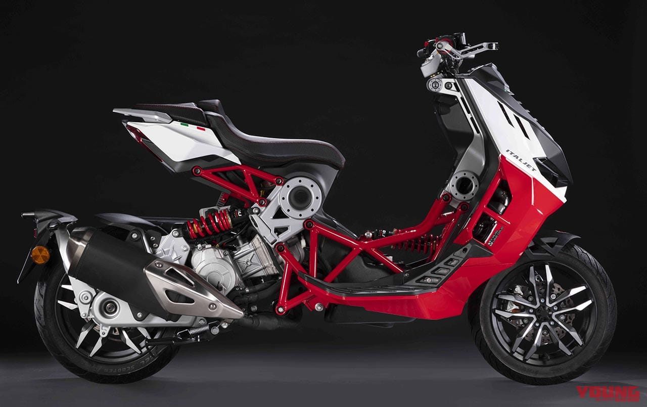 イタルジェット ドラッグスターシリーズ 新型バイクカタログ 芸術的スクーターがより過激に Webヤングマシン 新車バイクニュース イタルジェット ドラッグスターシリーズ 新型バイクカタログ 芸術的スクーターがより過激に Webヤングマシン 新車バイクニュース