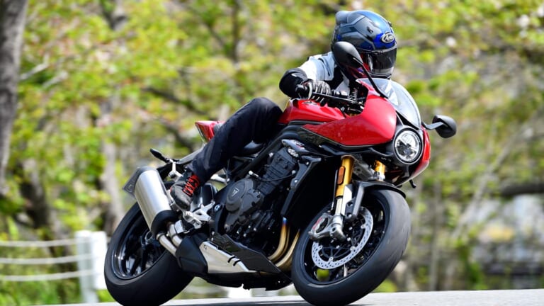 本気で速いカフェレーサーだ!【トライアンフ スピードトリプル1200RR】試乗ショートインプレッション（10ページ目）