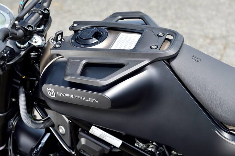 HUSQVARNA SVARTPILEN250|デュークベースのスクランブラー【ハスクバーナ スヴァルトピレン250】試乗ショートインプレッション