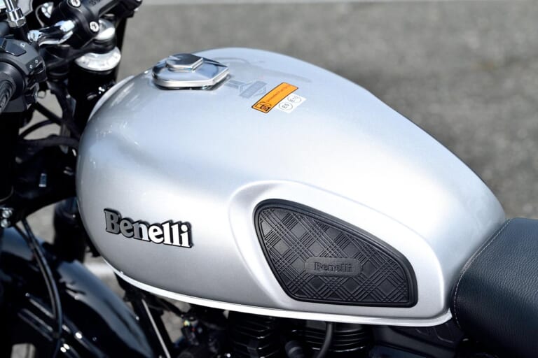 Benelli IMPERIALE400|細部までこだわった正調クラシカル【ベネリ インペリアーレ400】試乗ショートインプレッション