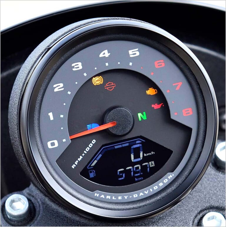 HARLEY-DAVIDSON LOW RIDER S|こだわりのシングルシート!【ハーレーダビッドソン ローライダーS】 試乗ショートインプレッション