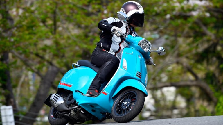 ベスパらしい元気な加速がマル!【ベスパ スプリントS150 ABS】試乗ショートインプレッション