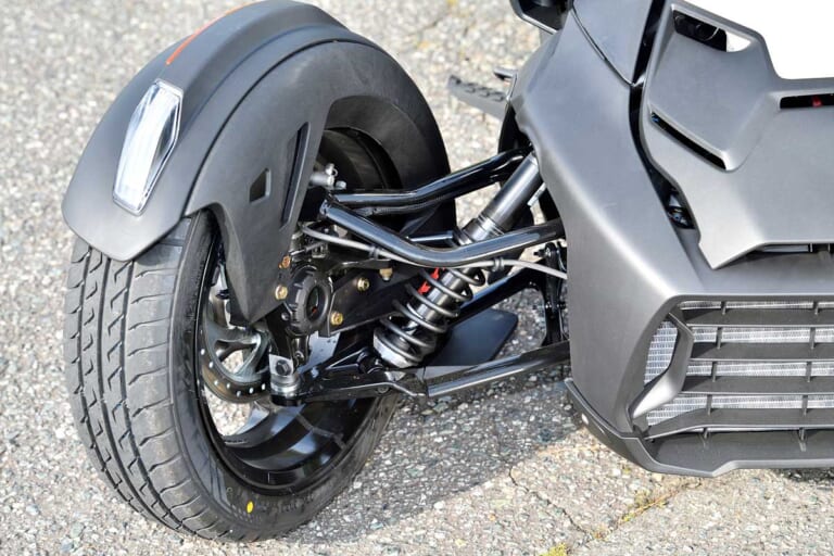 CAN-AM RYKER 600/900|バイクにはない横Gをとくと味わえ! 【カンナム ライカー600/900】試乗ショートインプレッション