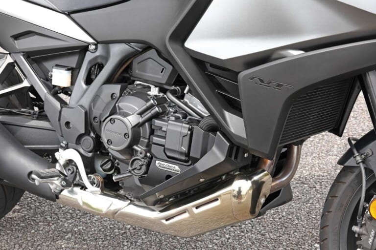 HONDA NT1100|ホンダ NT1100 試乗インプレッション【どこまでも快適、旅バイクの王道】