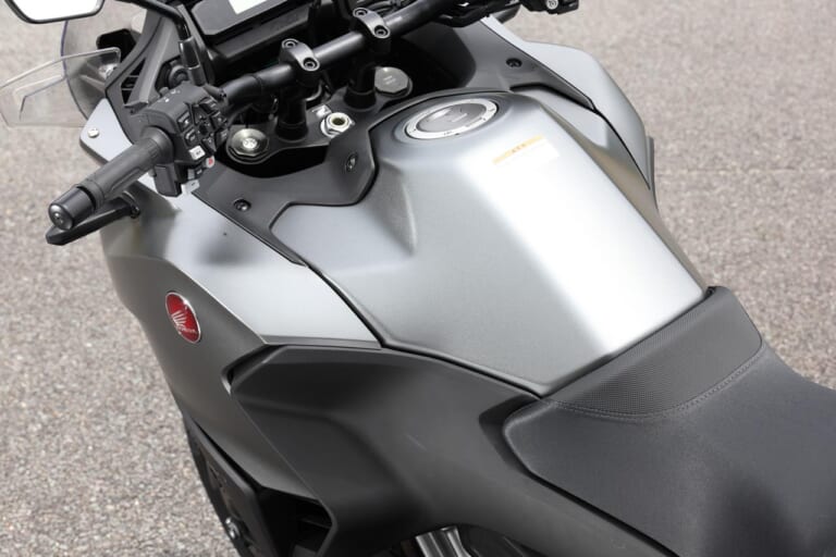 HONDA NT1100|ホンダ NT1100 試乗インプレッション【どこまでも快適、旅バイクの王道】