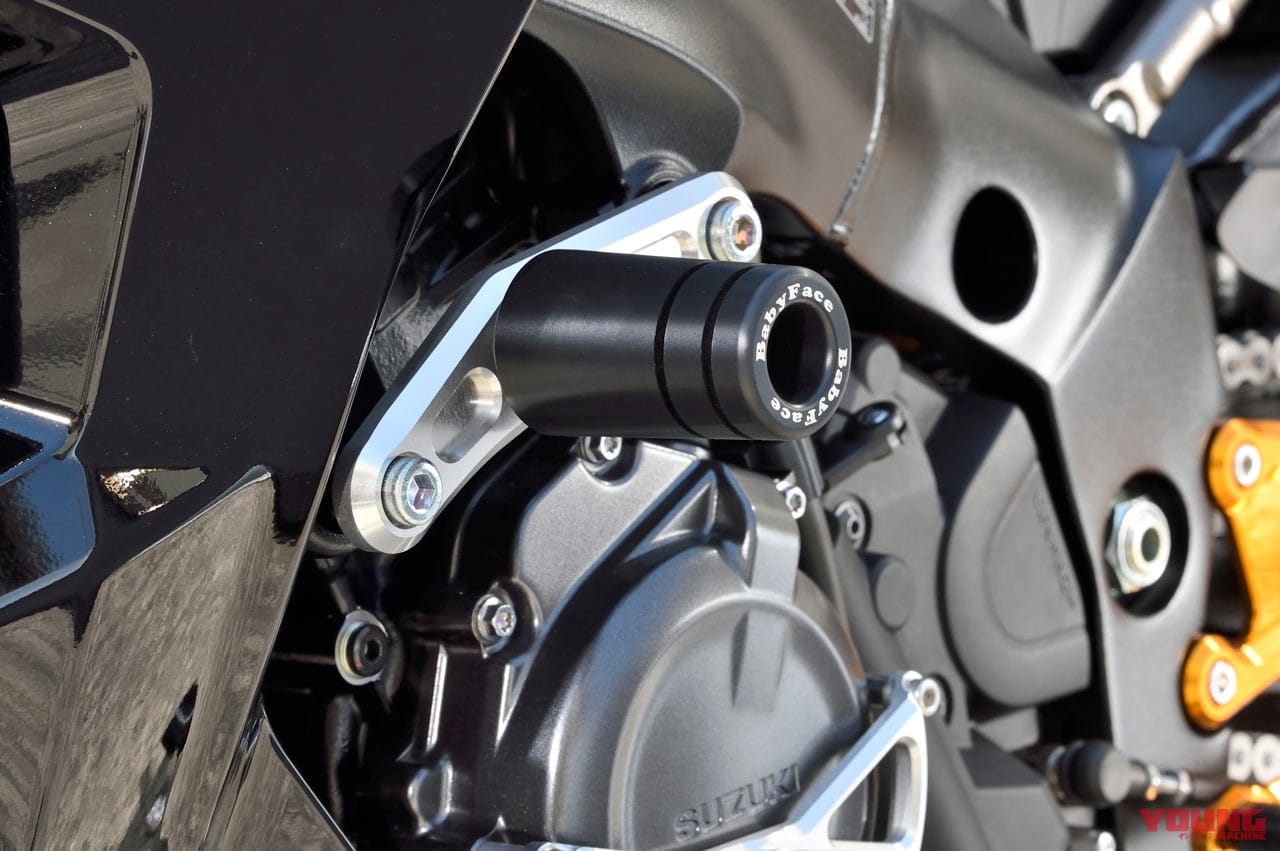 |ベビーフェイス GSX-S1000GTカスタム【電脳系ツーリングモデルの魅力を高めるパーツの数々】