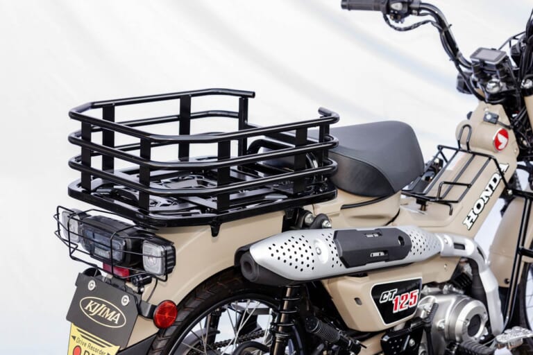 キジマCT125ハンターカブカスタム|リアキャリアラック|ハンターカブをよりタフに! キジマCT125ハンターカブカスタム【CT125の世界観をキジマが大幅にスケールアップ】
