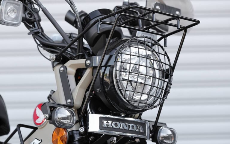 キジマCT125ハンターカブカスタム|フロントキャリア|ハンターカブをよりタフに! キジマCT125ハンターカブカスタム【CT125の世界観をキジマが大幅にスケールアップ】