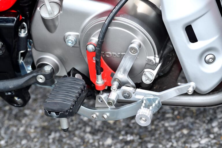 CT125ハンターカブ+ウエディ|「なにこれカワイイ!」「おもしろ!」高速道路走行も可! CT125ハンターカブ×サイドカーのディテールを解説してみた