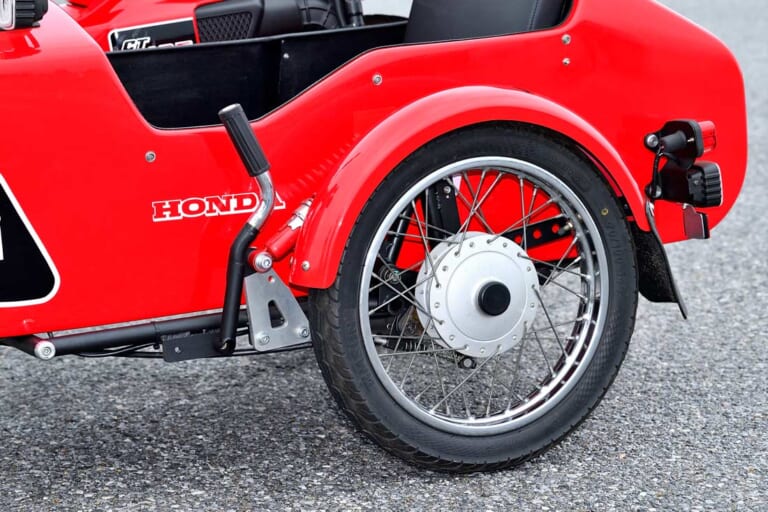 CT125ハンターカブ+ウエディ|「なにこれカワイイ!」「おもしろ!」高速道路走行も可! CT125ハンターカブ×サイドカーのディテールを解説してみた