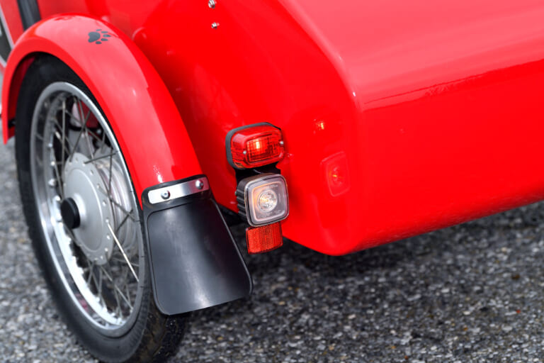 CT125ハンターカブ+ウエディ|「なにこれカワイイ!」「おもしろ!」高速道路走行も可! CT125ハンターカブ×サイドカーのディテールを解説してみた