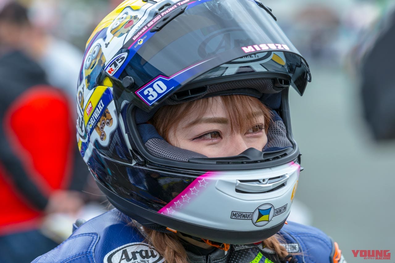 金子美寿々|モリワキGB350鉄馬プロジェクトレポート#3【一般公募ライダーが見事チェッカー! 歓喜の表彰台に】〈注目! ホビーレース最新特報〉
