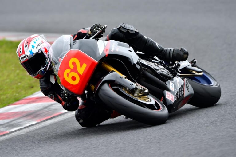 YAMAHA FZ750|鉄フレームのハヤブサ”鐵隼”と振り返る、テイストオブツクバ ハーキュリーズ参戦マシン