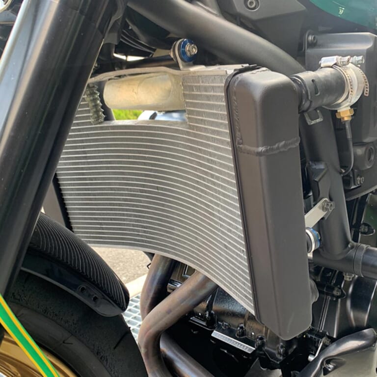 KAWASAKI Z650RS RACER|カワサキZ650RSレース参戦! その結果は…?【社内ライダーが引き出す現代版ザッパーの潜在能力】