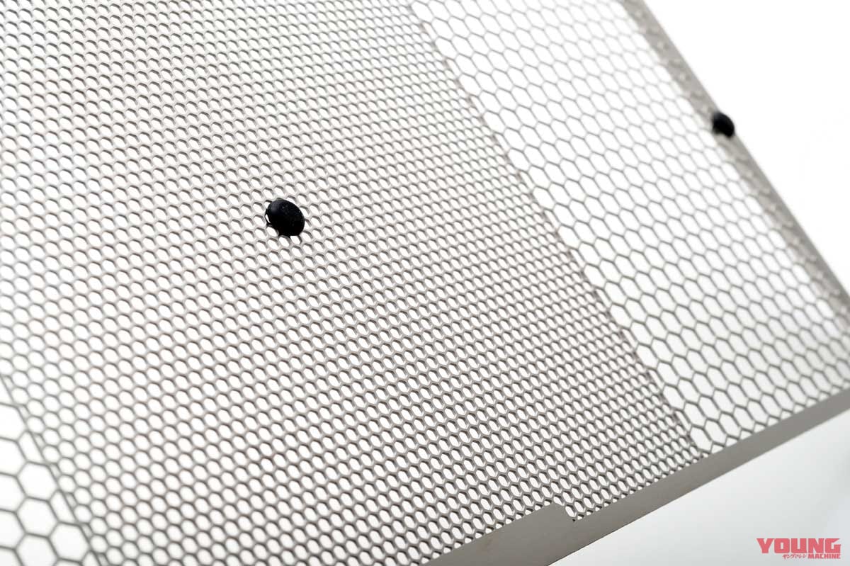 |蘇ったザッパーの心臓部を確実ガード!【エッチングファクトリー Z650RS(’22~)用ラジエーターガード】