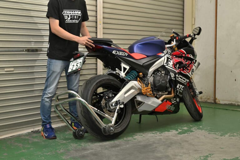 Jトリップ はじめてスタンド|誰でも軽々カンタンに愛車をリフトアップ!【ジェイトリップ はじめてスタンド】