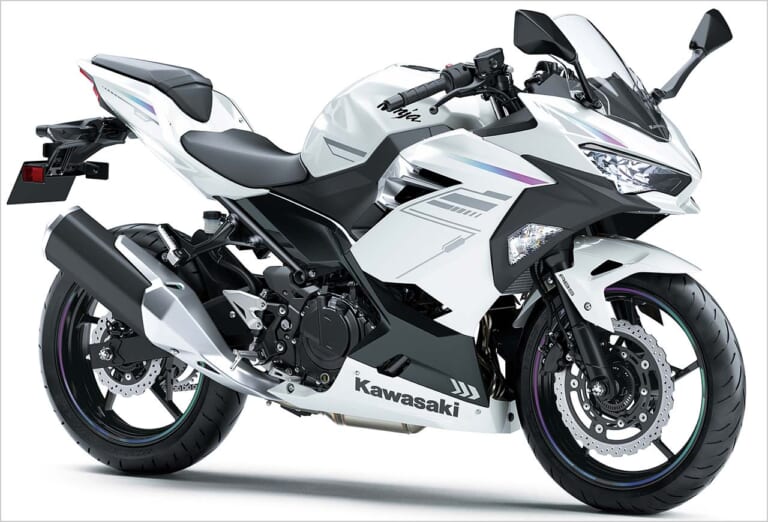 カワサキ ニンジャ400|11月バイク排ガス規制に向けモデルチェンジ続々! 滑り込みセーフな’23年モデルカタログ