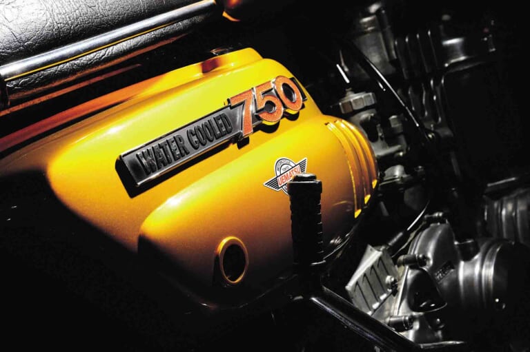 スズキGT750|空冷全盛に現れた、日本初の2スト水冷モデル:スズキGT750【あの素晴らしい名車をもう一度】