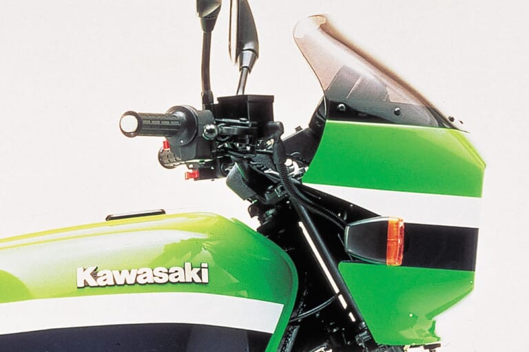 羨望のローソンレプリカ その原点：['82-]カワサキ  KZ1000R[Z1000-R1]【青春名車オールスターズ】│WEBヤングマシン｜新車バイクニュース