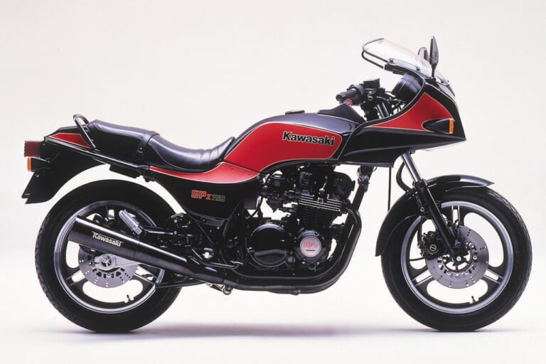 カワサキGPz750F|「これが究極のZだ」120psの最速マシンで迎えた空冷Zシリーズの終焉:カワサキGPz1100【あの素晴らしい名車をもう一度】