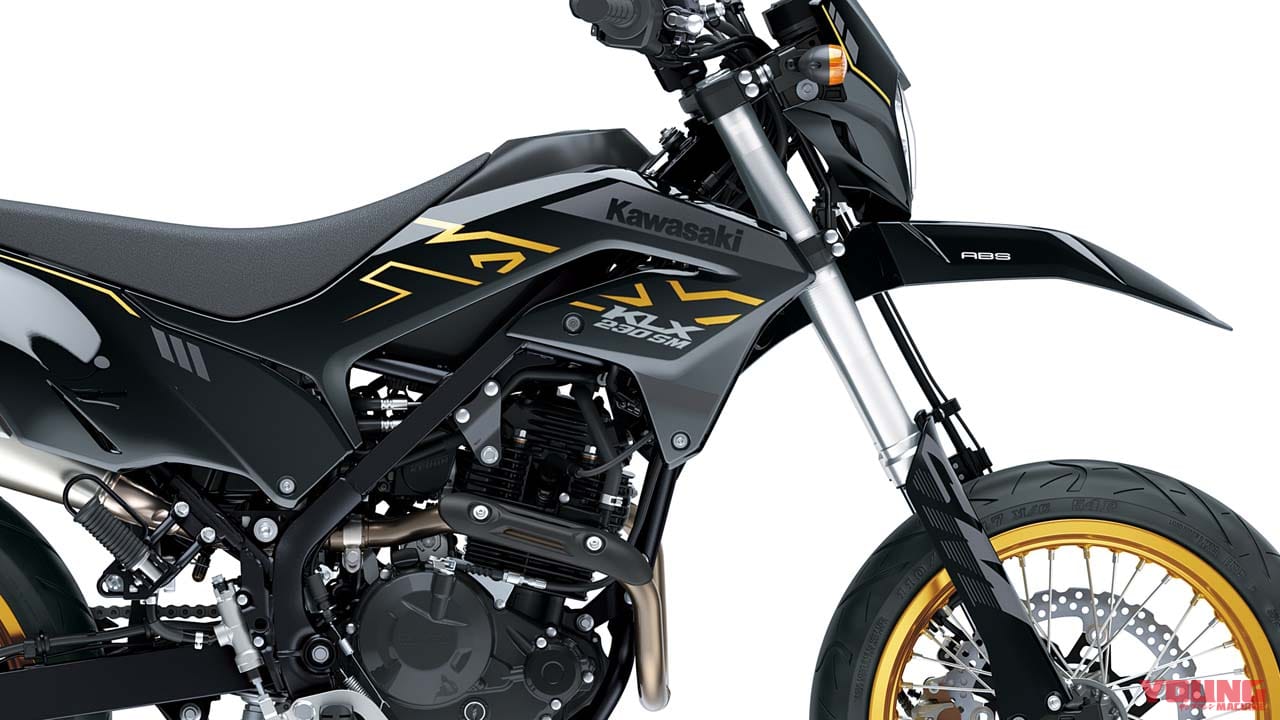 買える機会は1度きり!? カワサキ「KLX230SM」国内発売、久しぶりのスーパーモタード新機種