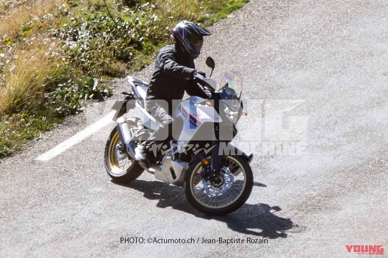 ホンダ|XL750 トランザルプ|【Scoop!】ホンダ新型「トランザルプ」の実車を捉えた! ほぼ量産モデルのXL750で間違いなし