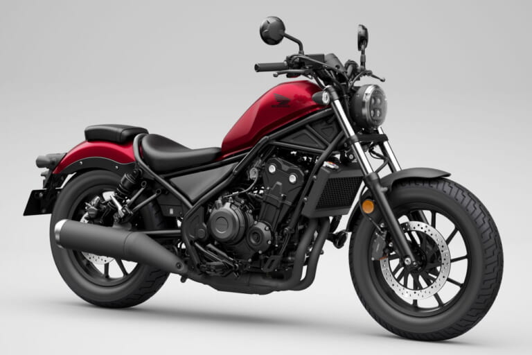ホンダ「レブル500」の2023年モデルが登場！ 新型レブル250の新色も