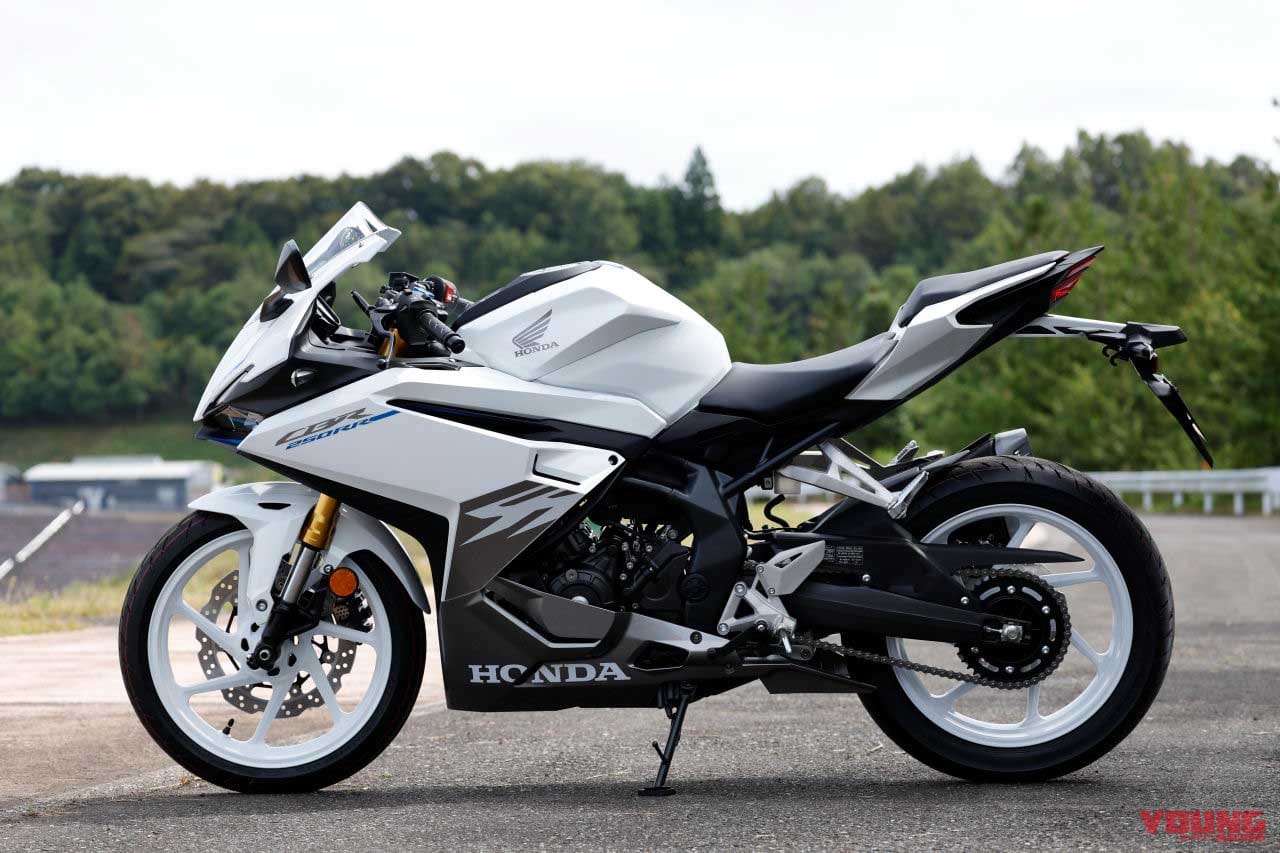 ホンダ|CBR250RR|2023年モデル|ホンダ新型「CBR250RR」が“もてぎ”に出現!! 日本仕様はトラコン装備が確定か