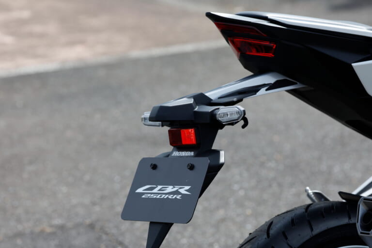ホンダ|CBR250RR|2023年モデル|ホンダ新型「CBR250RR」が“もてぎ”に出現!! 日本仕様はトラコン装備が確定か